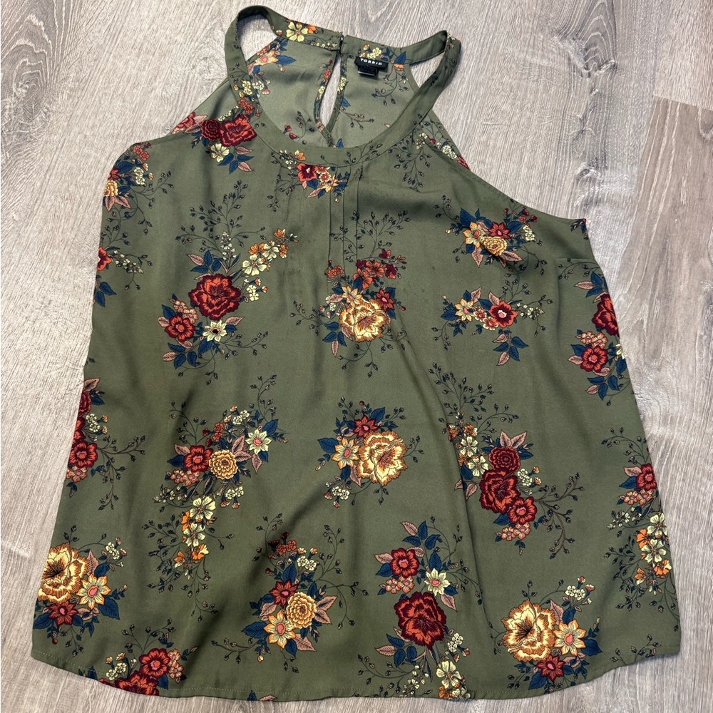 Torrid olive green floral print halter neck tank top Plus Size 2 Women’s Shirt